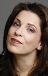 Эйприл Стюарт