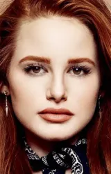 Мэделин Петш