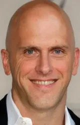 Брэдли Букер