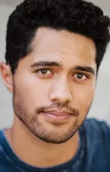 Алекс Таррант